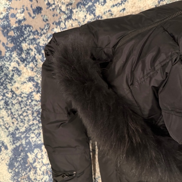 SAM. Detachable Fur Hood Jetset Puffer Jacket - Picture 11 of 14